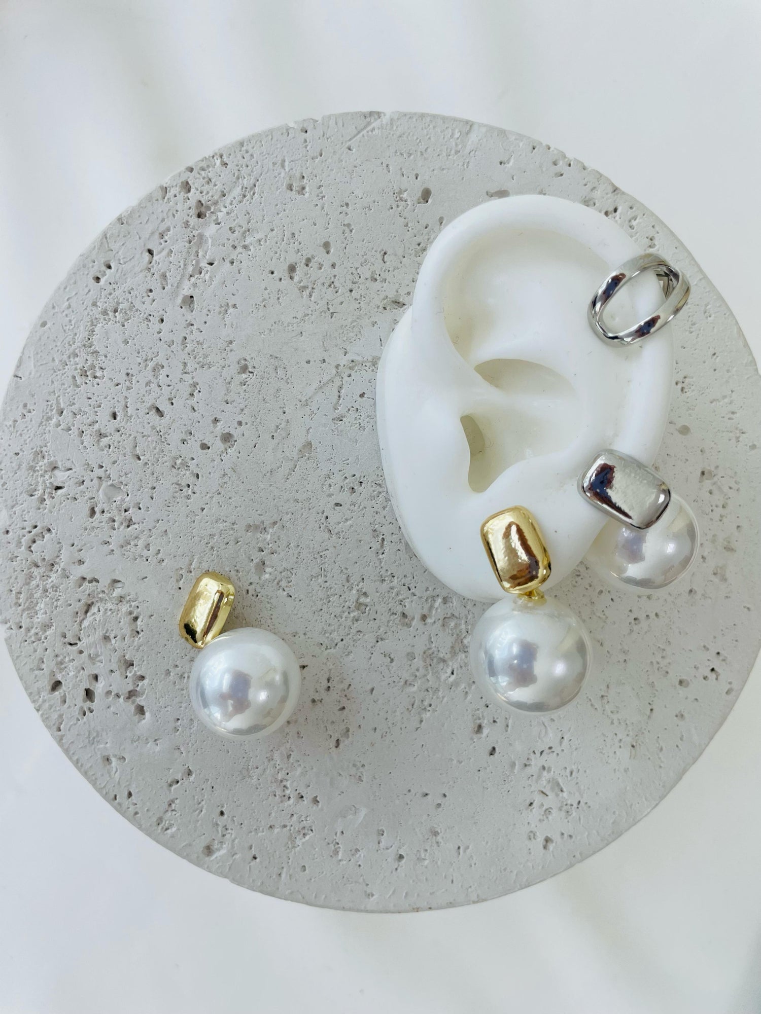Aretes